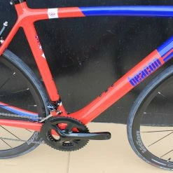 DEDACCIAI Vélo BEACON Carbone BF 100 Rouge/bleu -Vélos de Route Soldes BF 100 rouge bleu 1
