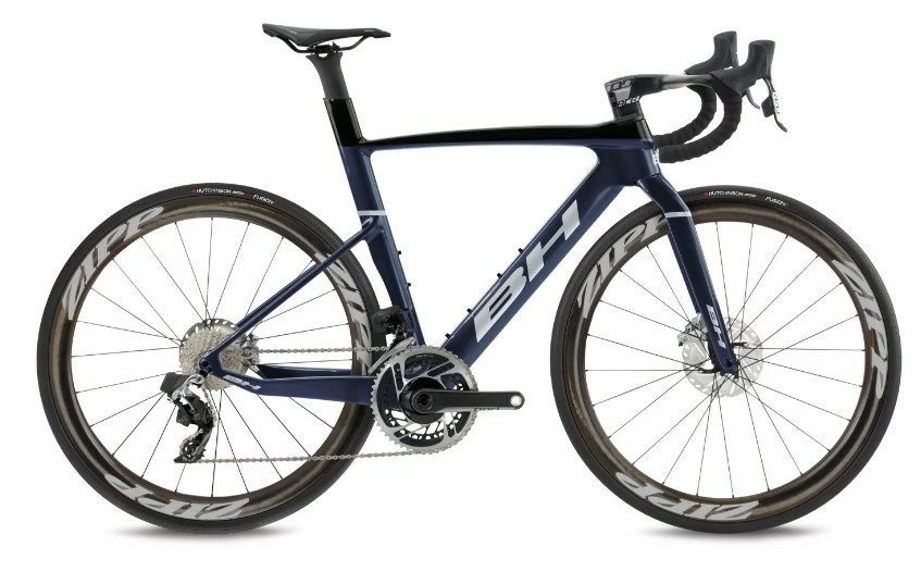 Vélo BH AEROLIGHT 7.5 SRAM Red AXS 12V 2022 Bleu Nuit 3 Vélo BH AEROLIGHT 7.5 SRAM Red AXS 12V 2022 Bleu Nuit