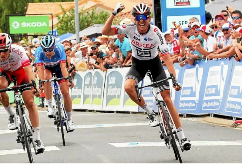 Vélo BH G7 DISC « Limited Edition » SRAM Rival AXS 12V Noir/blanc 4 Vélo BH G7 DISC « Limited Edition » SRAM Rival AXS 12V Noir/blanc – Image 2