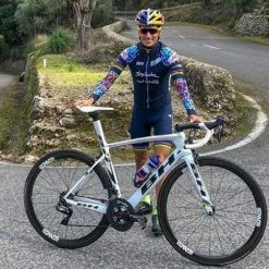 Vélo BH G7 PRO Shimano Ultégra 8000 11V Noir/jaune Flash Vernis 13 Vélo BH G7 PRO Shimano Ultégra 8000 11V Noir/jaune Flash Vernis -Vélos de Route Soldes BH G7 mario mola