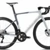 Vélo BH RS1 5.0 Carbone SHIMANO Ulégra 8150 Di2 12V 2023 Blanc Gris -Vélos de Route Soldes BH RS1 5.0 2023 blanc gris