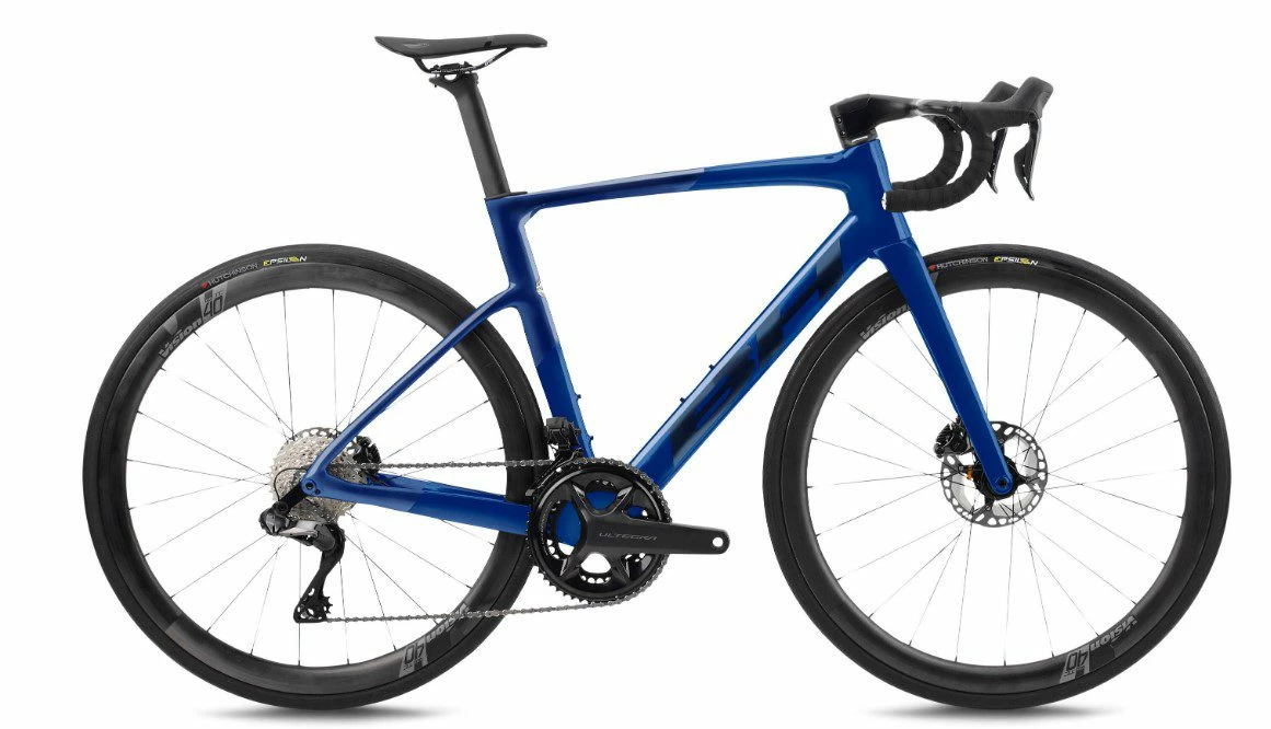 Vélo BH RS1 5.0 Carbone SHIMANO Ulégra 8150 Di2 12V 2023 Bleu 3 Vélo BH RS1 5.0 Carbone SHIMANO Ulégra 8150 Di2 12V 2023 Bleu