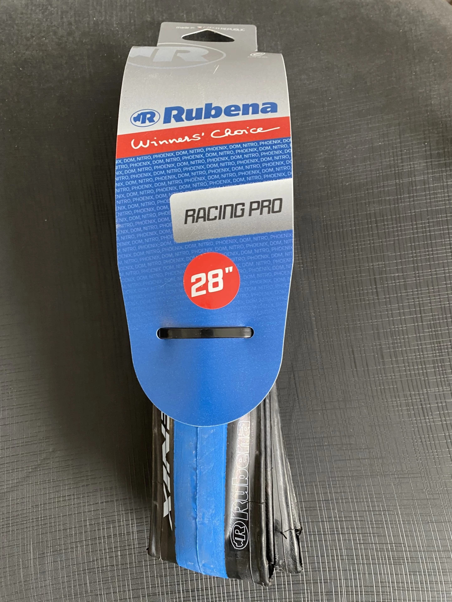 Pneu RUBENA PHOENIX Racing Pro Noir/bleu 700x23c 3 Pneu RUBENA PHOENIX Racing Pro Noir/bleu 700x23c