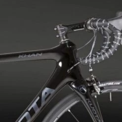 BH Vélo KUOTA Khan Shimano Ultégra 8000 11V 7 Kg -Vélos de Route Soldes KUOTA khan noir 1