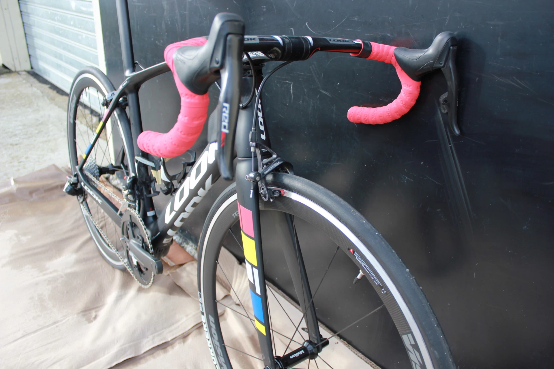 Vélo LOOK 795 Light RS Pro Team FORTUNEO « Reconditionné » 6 Vélo LOOK 795 Light RS Pro Team FORTUNEO « Reconditionné » – Image 4