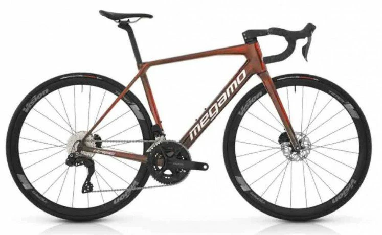 Time Vélo MEGAMO RAISE 05 Carbone Shimano Ultégra 8150 Di2 12V 2023 Alpha Red 3 Time Vélo MEGAMO RAISE 05 Carbone Shimano Ultégra 8150 Di2 12V 2023 Alpha Red