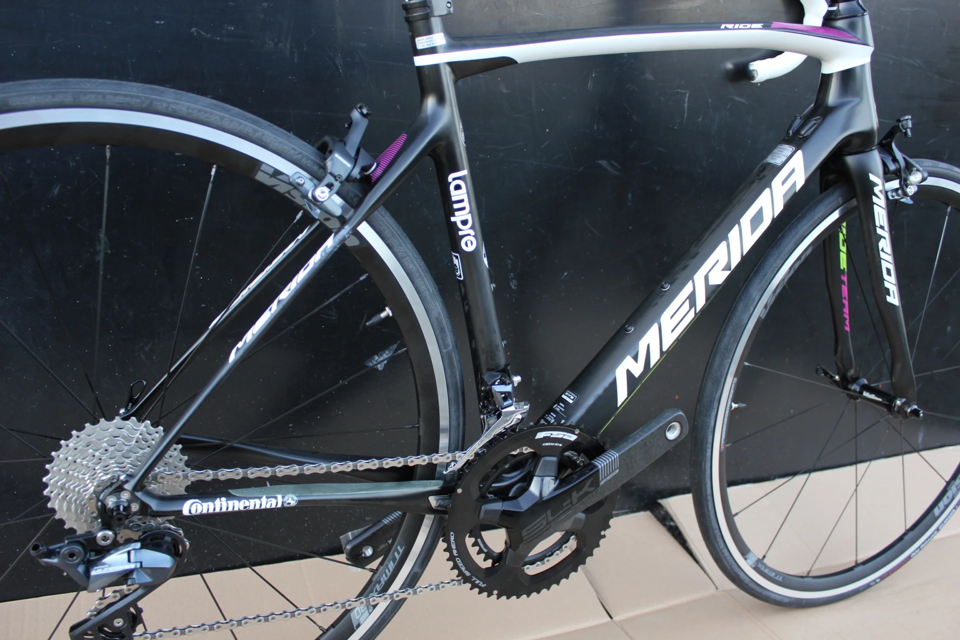 Vélo MERIDA RIDE TEAM Lampré Carbone Shimano Ultégra 8000 11V 8 Vélo MERIDA RIDE TEAM Lampré Carbone Shimano Ultégra 8000 11V – Image 6