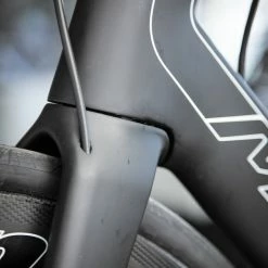 Vélo MERIDA REACTO équipe Pro BAHRAIN Shimano Dura-Ace 9150 Di2 11V Bleu/rouge/gold -Vélos de Route Soldes reacto 9000 1 2