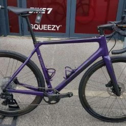 Vélo TIME ALPE D’HUEZ 01 DISC Campagnolo EKAR 13V Gloss Carbone Purple -Vélos de Route Soldes time 01 purple ekar 13